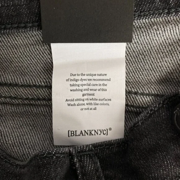 BlankNYC The Fulton Roll Up Shorts - Picture 9 of 13